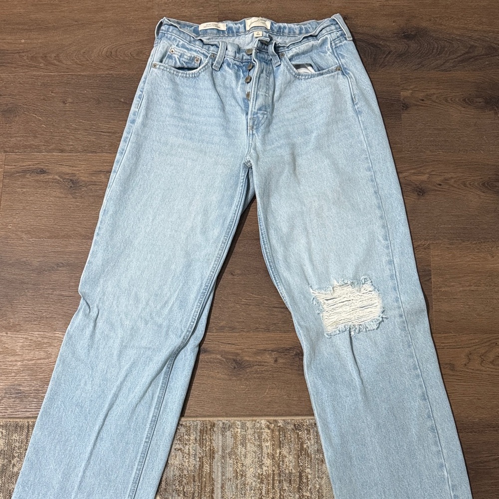 Universal Thread High Rise Light Blue Jeans